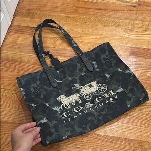 Coach Tote